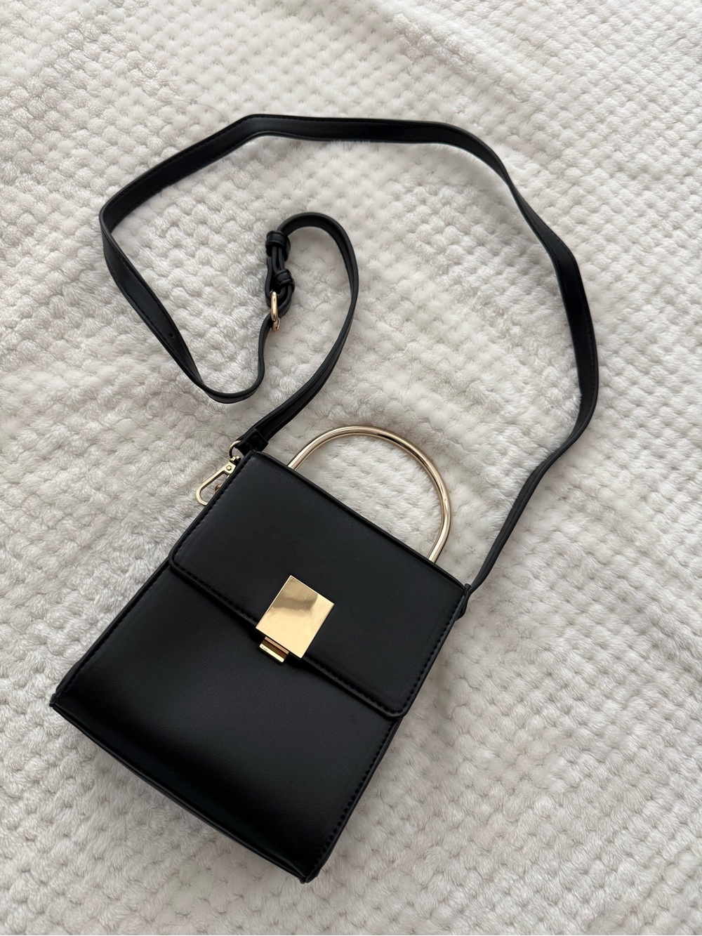 Forever 21 Black Crossbody Bag with Gold Handle